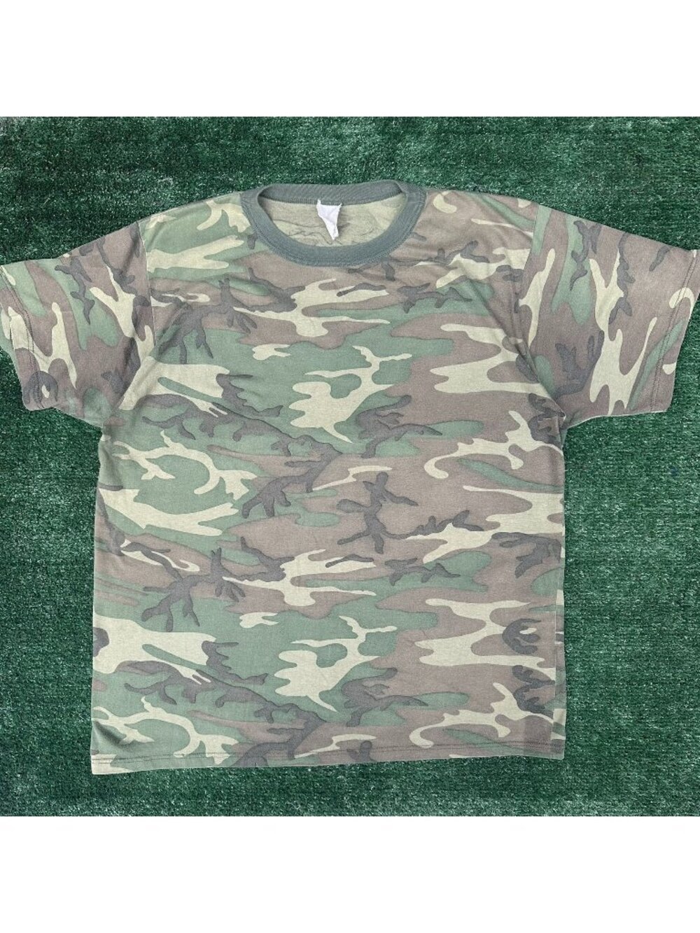 Vintage 80s M81 Woodland Camo T-Shirt Punk Grunge Sun Faded Army Military Boxy L